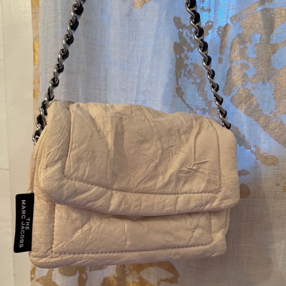 Marc Jacobs Cream Quilted Shoulder Bag